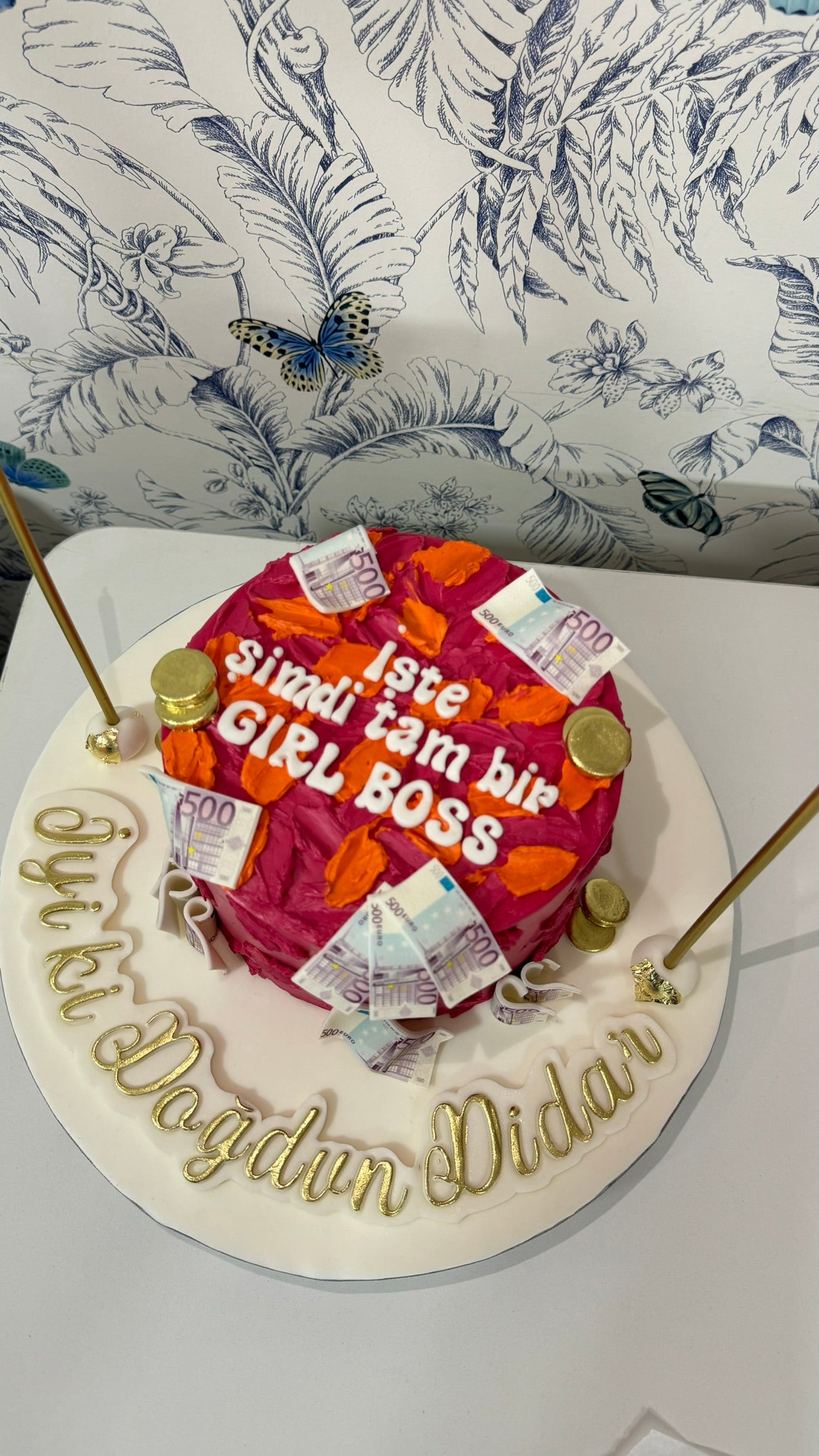 Girl Boss Pasta