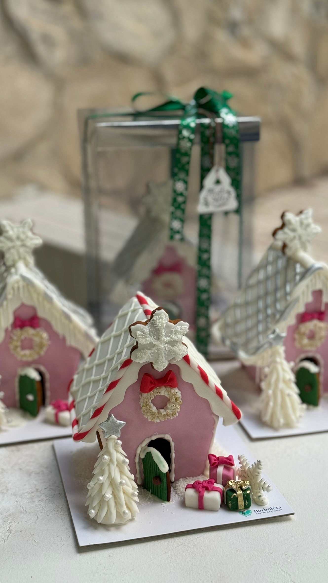 Mini Gingerbread Ev